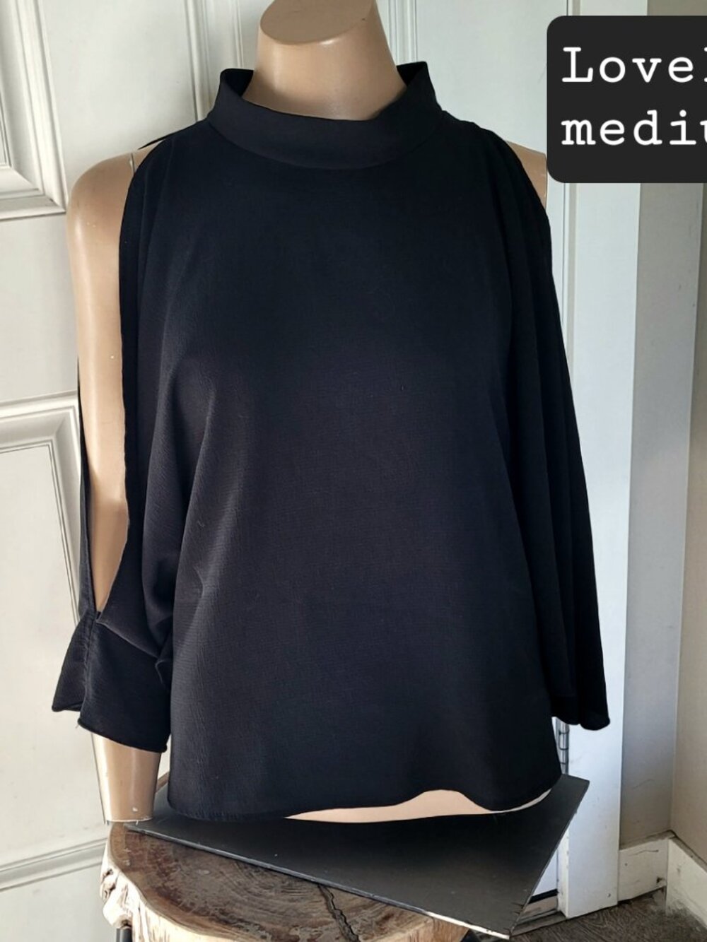LoveIn shirt